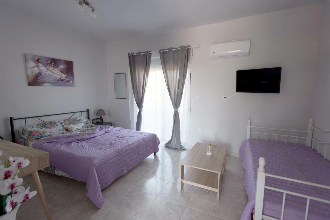 Paulsia Apartments Psinthos Exteriör bild